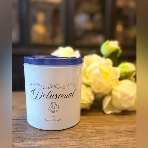 DELUSIONAL ✨🎀 In the Clouds Scented Candle with Blue Lid ✨13 oz - Picture 4 of 7